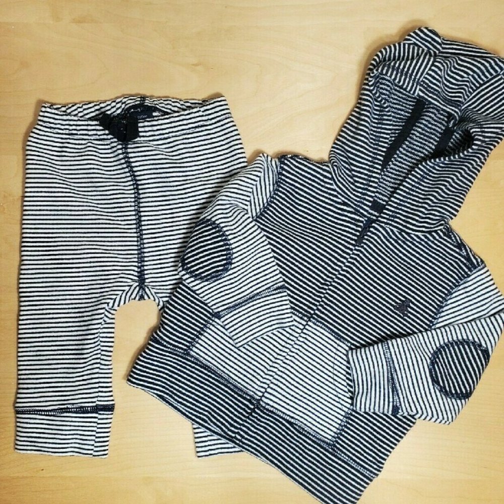 gap striped outfit 6-12 month